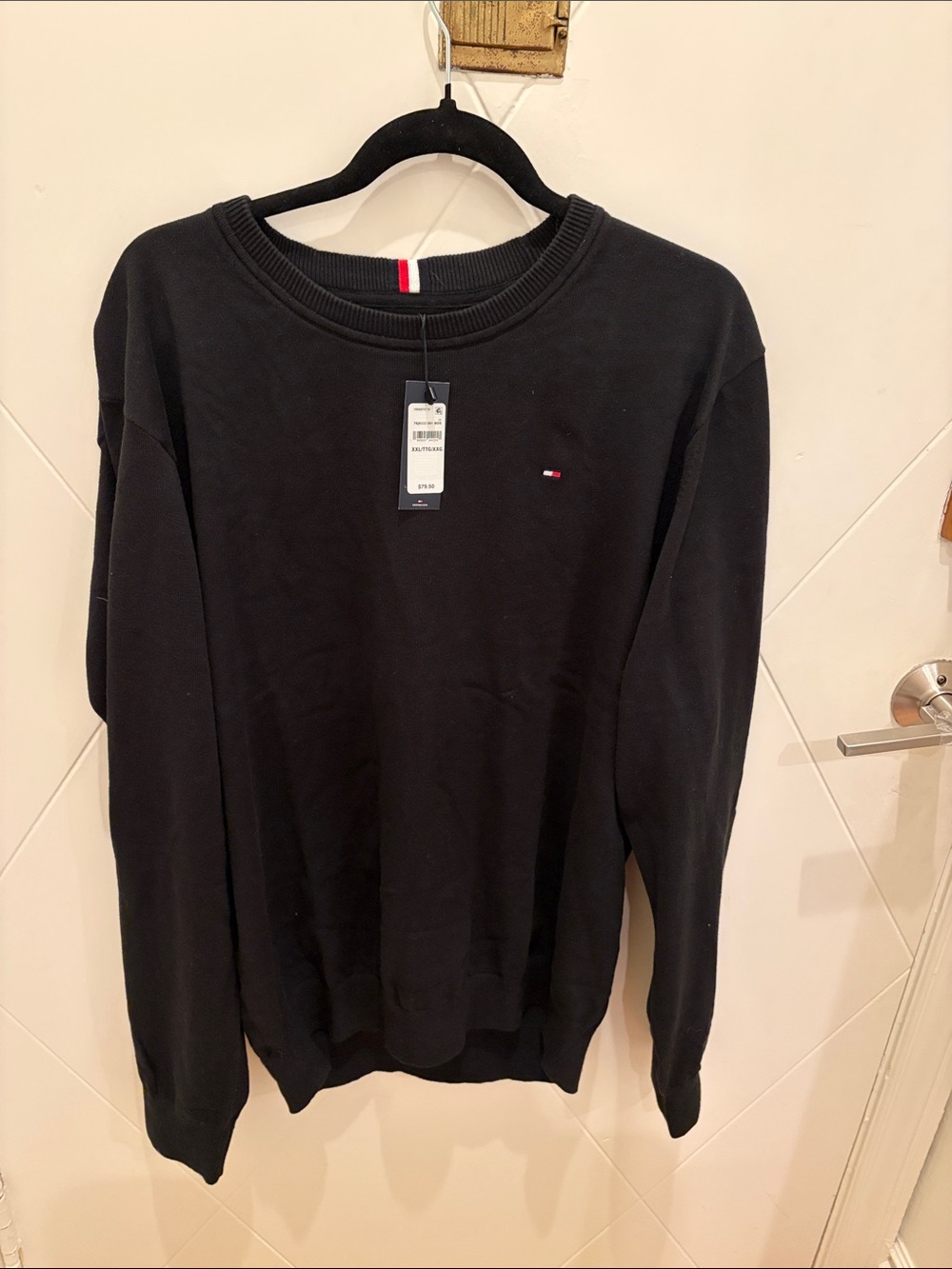 NWT Tommy Hilfiger men’s crew neck sweater